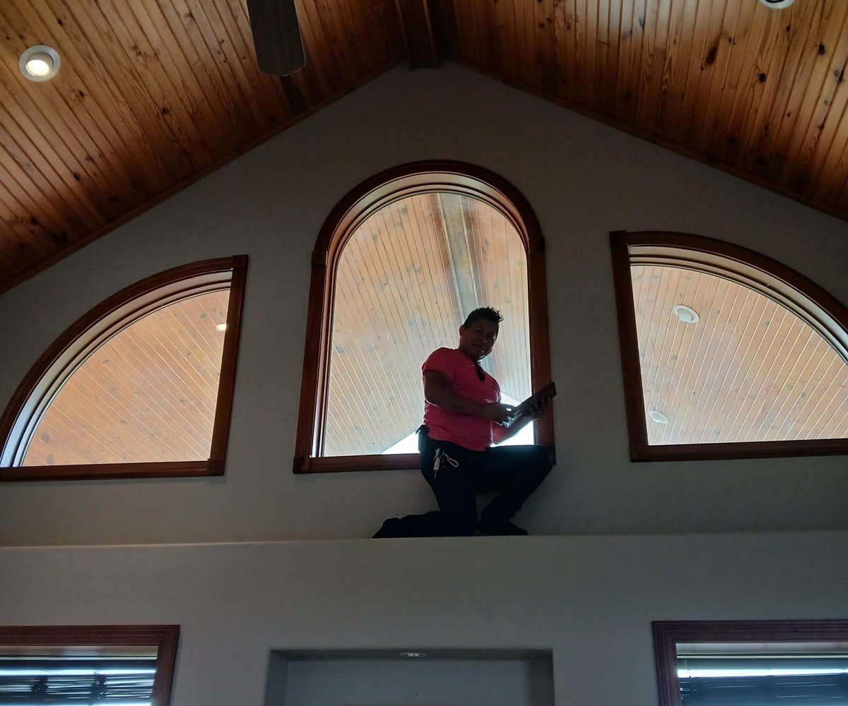 Cleaning windows in a home